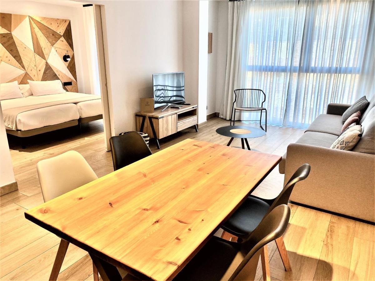 Apartahotel Dos Rios Aínsa Eksteriør billede
