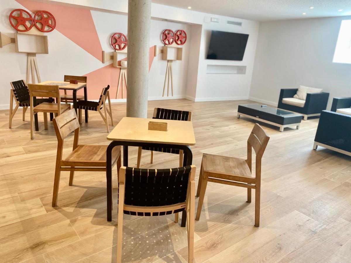 Apartahotel Dos Rios Aínsa Eksteriør billede