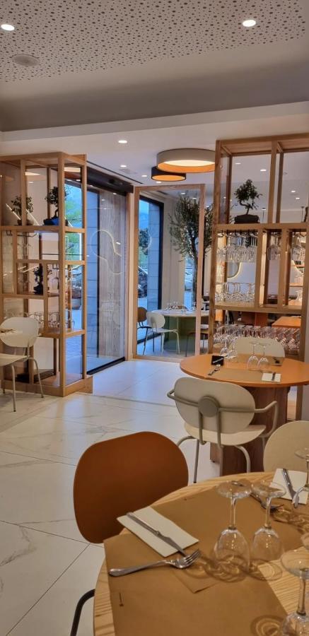 Apartahotel Dos Rios Aínsa Eksteriør billede