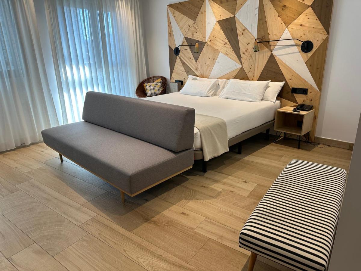 Apartahotel Dos Rios Aínsa Eksteriør billede